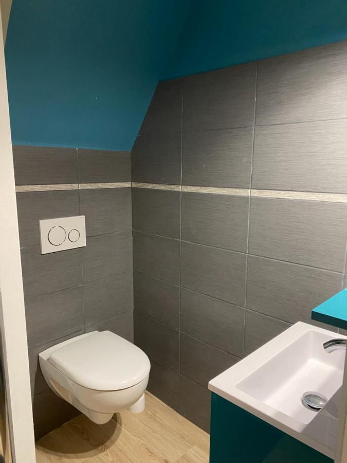 Une Evidence Tendance Et Design Ornans Eksteriør billede
